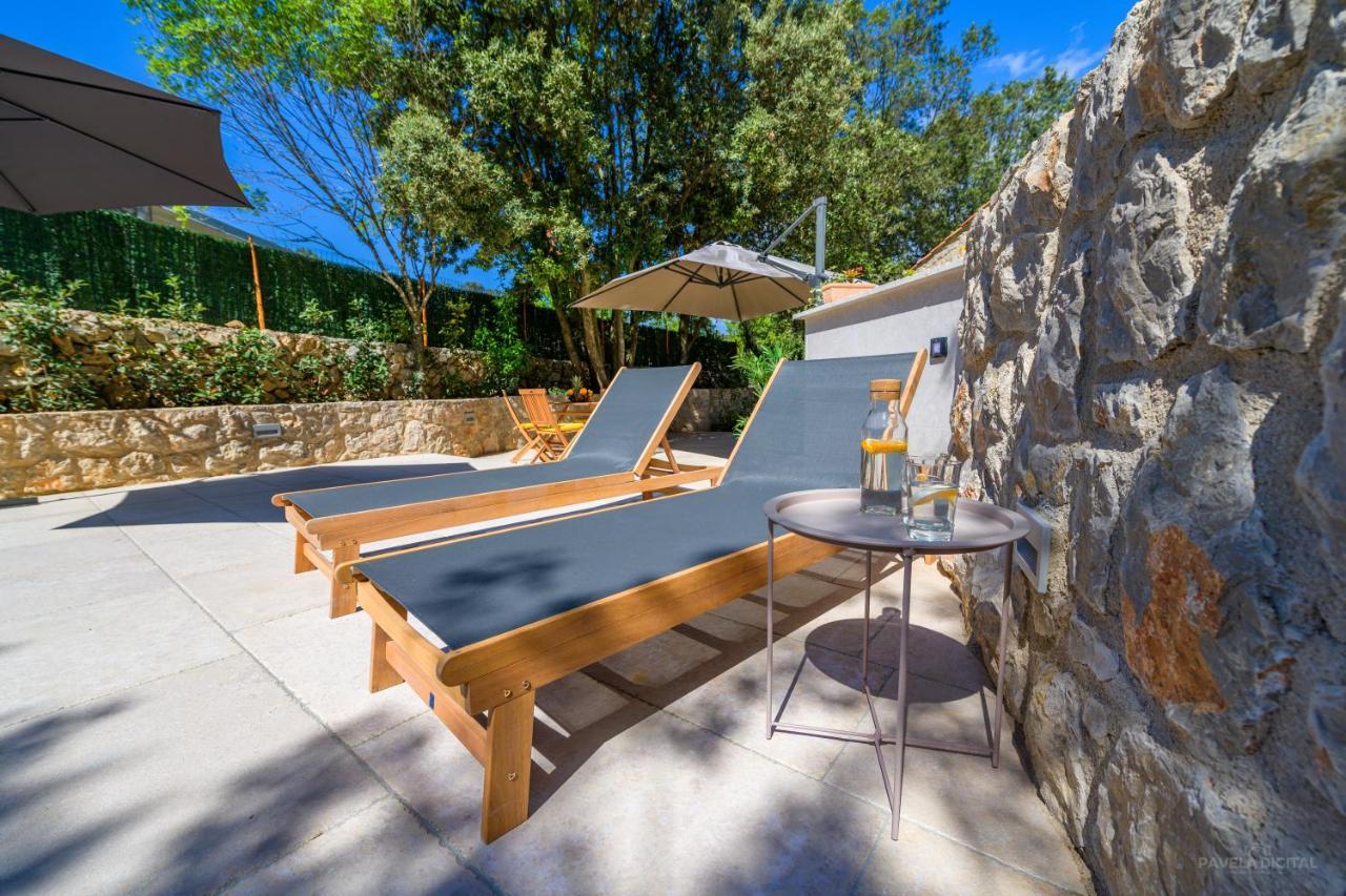 فيلا Stone House Leani Sveti Jakov المظهر الخارجي الصورة